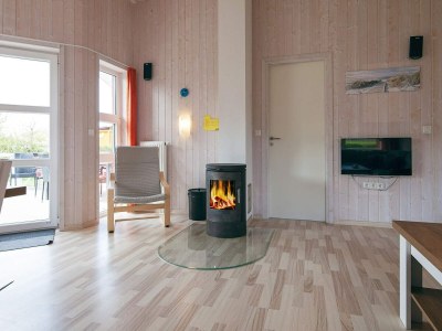 Holiday house 6 person holiday home in GROEMITZ - Outdoor photo 10