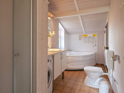 Holiday house 6 person holiday home in GROEMITZ - Outdoor photo 12