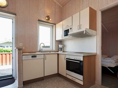 Holiday house 6 person holiday home in GROEMITZ - Outdoor photo 13