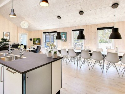 Holiday house 22 Personen Ferienhaus in Nexø - Outdoor photo 8