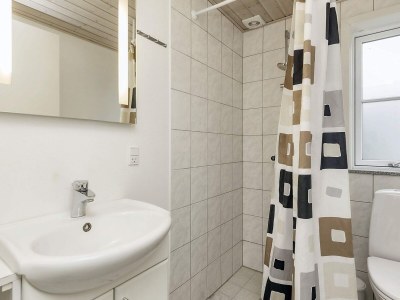 Holiday house 8 Personen Ferienhaus in Væggerløse-By Traum - Outdoor photo 11