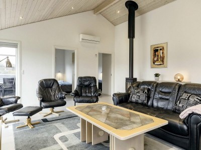 Holiday house 8 Personen Ferienhaus in Væggerløse-By Traum - Outdoor photo 15