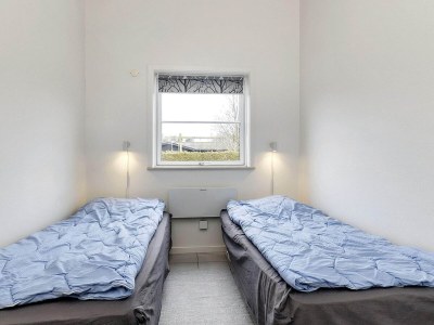 Holiday house 8 Personen Ferienhaus in Væggerløse-By Traum - Outdoor photo 16