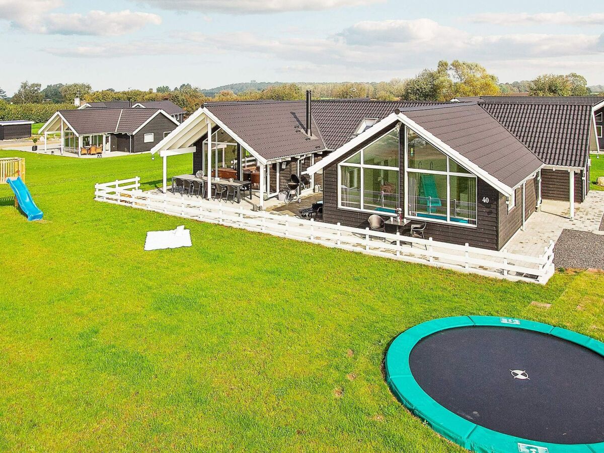 Holiday house Luxus-Ruckzugsort am Skastrup -- By Traum Ferienwohnungen - Outdoor photo 3