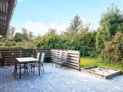 Holiday house 10 person holiday home in Glesborg-By Traum - Outdoor photo 11