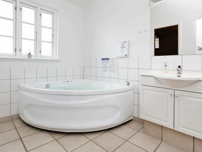 Holiday house 8 person holiday home in Aabenraa-By Traum - Outdoor photo 7