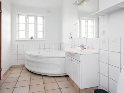 Holiday house 8 person holiday home in Aabenraa-By Traum - Outdoor photo 30