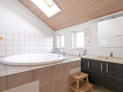 Holiday house Luxury Retreat with Spa - By Traum Ferienwohnungen - Outdoor photo 7