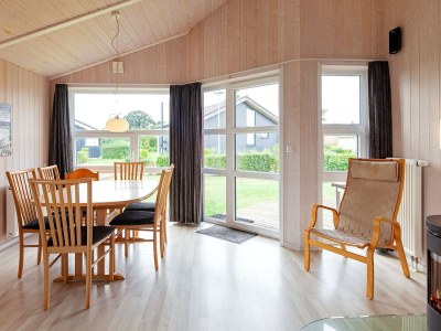 Holiday house 4 Personen Ferienhaus in GROEMITZ - Outdoor photo 4