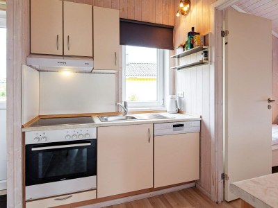 Holiday house 4 Personen Ferienhaus in GROEMITZ - Outdoor photo 14