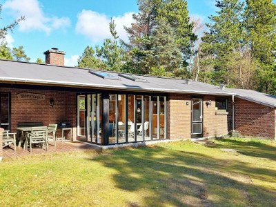 Holiday house 6 person holiday home in Nørre Nebel-By Traum - Holiday house