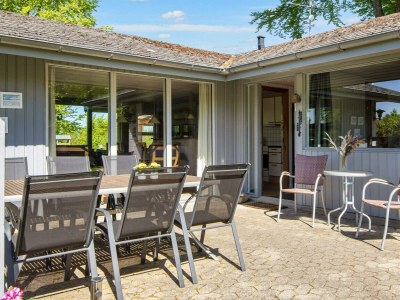 Holiday house 6 person holiday home in Glesborg-By Traum - Outdoor photo 8