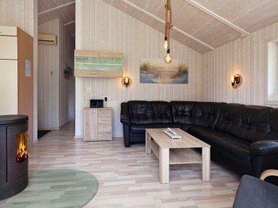 Holiday house 6 Personen Ferienhaus in GROEMITZ - Outdoor photo 11