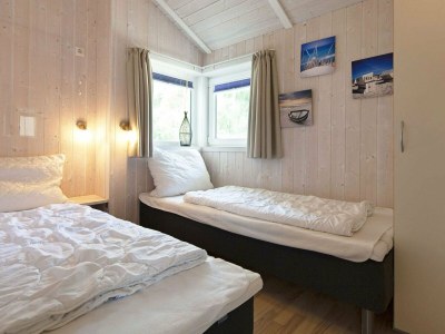 Holiday house 6 Personen Ferienhaus in GROEMITZ - Outdoor photo 18