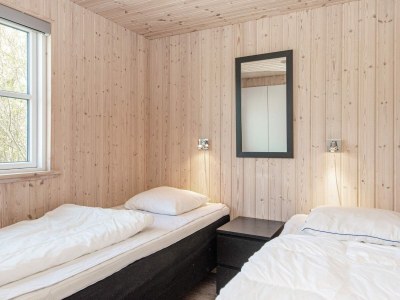 Holiday house Luxury Beach House with Pool - Outdoor photo 8