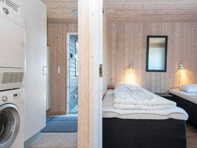 Holiday house Luxury Beach House with Pool - Outdoor photo 15