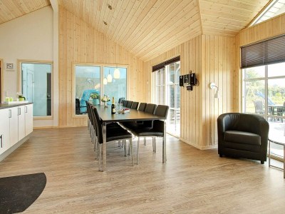 Holiday house Luxury Beach House with Pool - Outdoor photo 22