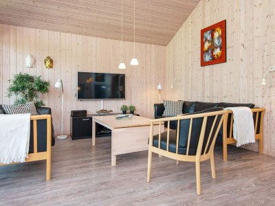 Holiday house Luxury Beach House with Pool - Outdoor photo 29