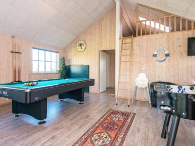 Holiday house Luxury Beach House with Pool - Outdoor photo 31