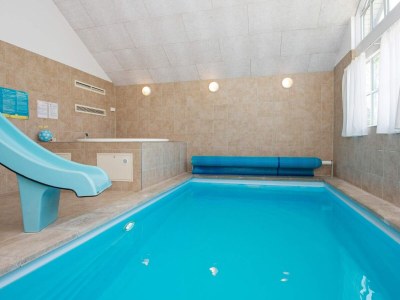 Holiday house Luxury Beach House with Pool - Outdoor photo 35