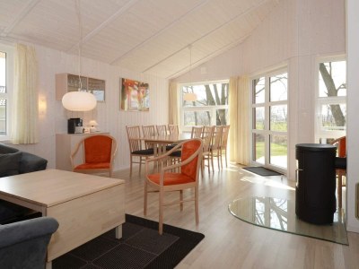 Holiday house 6 person holiday home in GROEMITZ - Outdoor photo 11