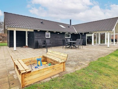 Holiday house 14 Personen Ferienhaus in Højslev - Outdoor photo 10