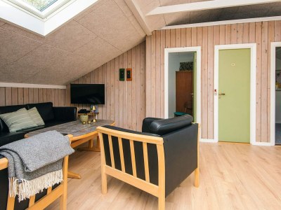 Holiday house Family Cottage with Terrace and Lawn - Outdoor photo 17