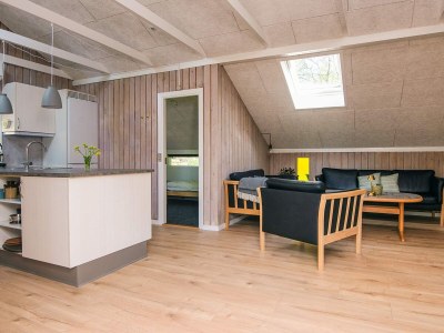 Holiday house Family Cottage with Terrace and Lawn - Outdoor photo 28