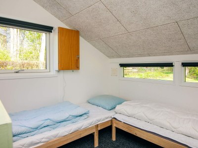 Holiday house Family Cottage with Terrace and Lawn - Outdoor photo 35