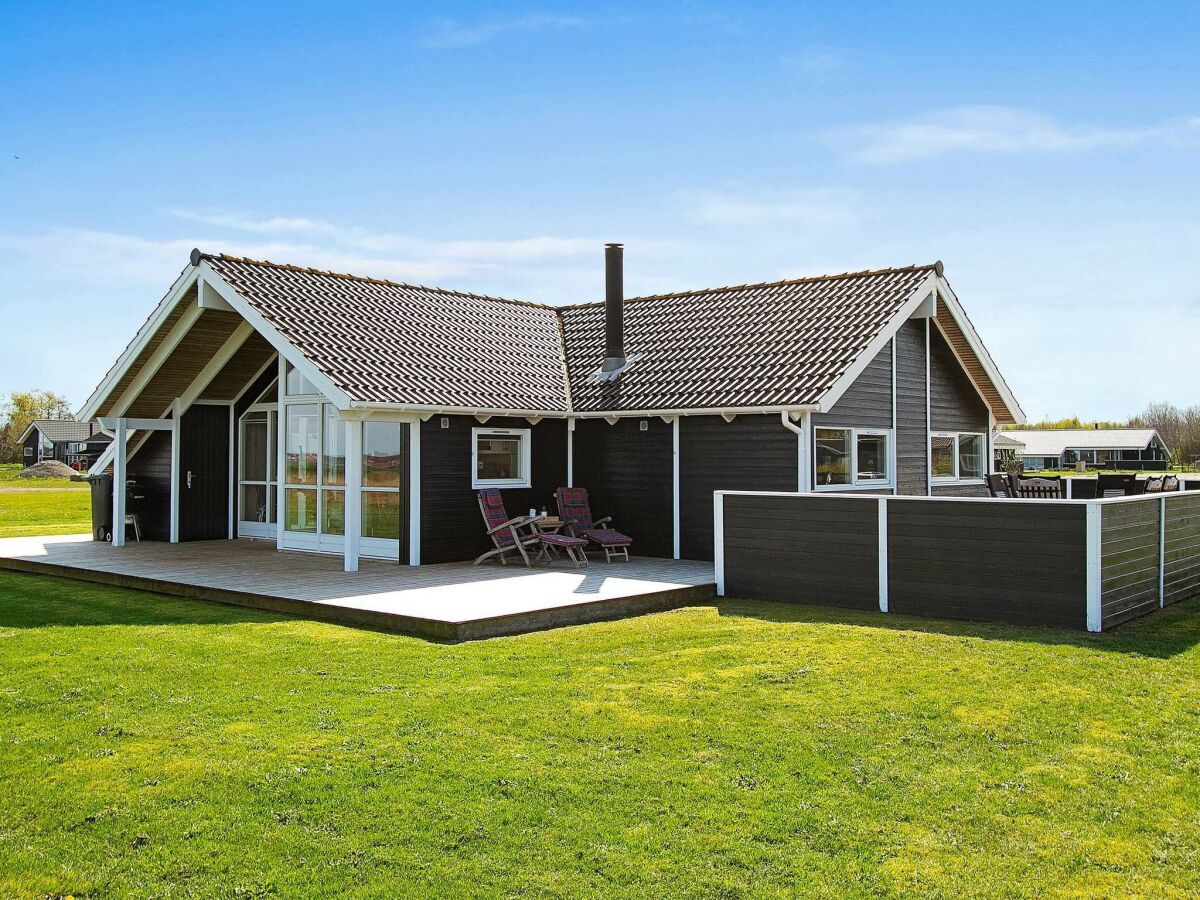 Holiday house 6 person holiday home in Storvorde-By Traum - Outdoor photo 4