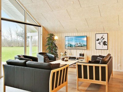 Holiday house 12 Personen Ferienhaus in Hasselberg - Outdoor photo 10