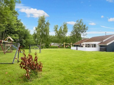 Holiday house Luxurioses Strandhaus mit Pool -- By Traum Ferienwohnungen - Outdoor photo 4