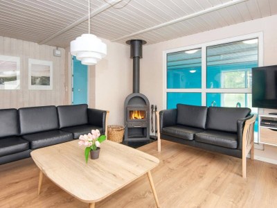 Holiday house Luxurioses Strandhaus mit Pool -- By Traum Ferienwohnungen - Outdoor photo 19