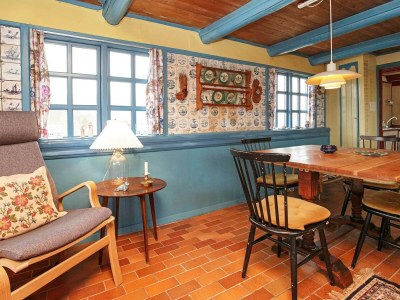 Holiday house Charmantes Strandhaus -- By Traum Ferienwohnungen - Outdoor photo 6