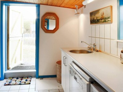 Holiday house Charmantes Strandhaus -- By Traum Ferienwohnungen - Outdoor photo 15