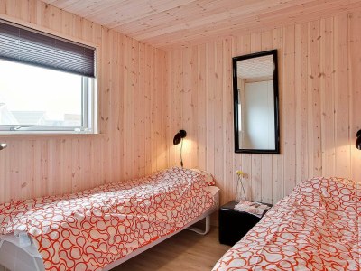 Holiday house Luxurioses Refugium mit Pool -- By Traum Ferienwohnungen - Outdoor photo 9