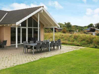 Holiday house Luxurioses Refugium mit Pool -- By Traum Ferienwohnungen - Outdoor photo 13