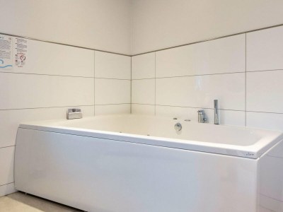 Holiday house Luxury Spa Retreat by Beach - By Traum Ferienwohnungen - Outdoor photo 16