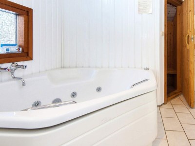 Holiday house Abgeschiedenes Refugium mit Sauna -- By Traum Ferienwohnungen - Outdoor photo 7