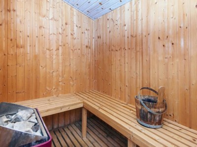 Holiday house Abgeschiedenes Refugium mit Sauna -- By Traum Ferienwohnungen - Outdoor photo 11