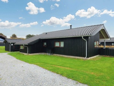 Holiday house 8 person holiday home in Hjørring-By Traum - Outdoor photo 10