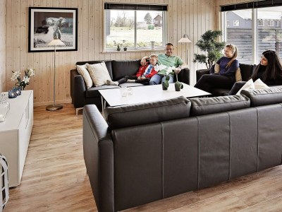 Holiday house Luxus-Pool-Ruckzug am Meer -- By Traum Ferienwohnungen - Outdoor photo 13