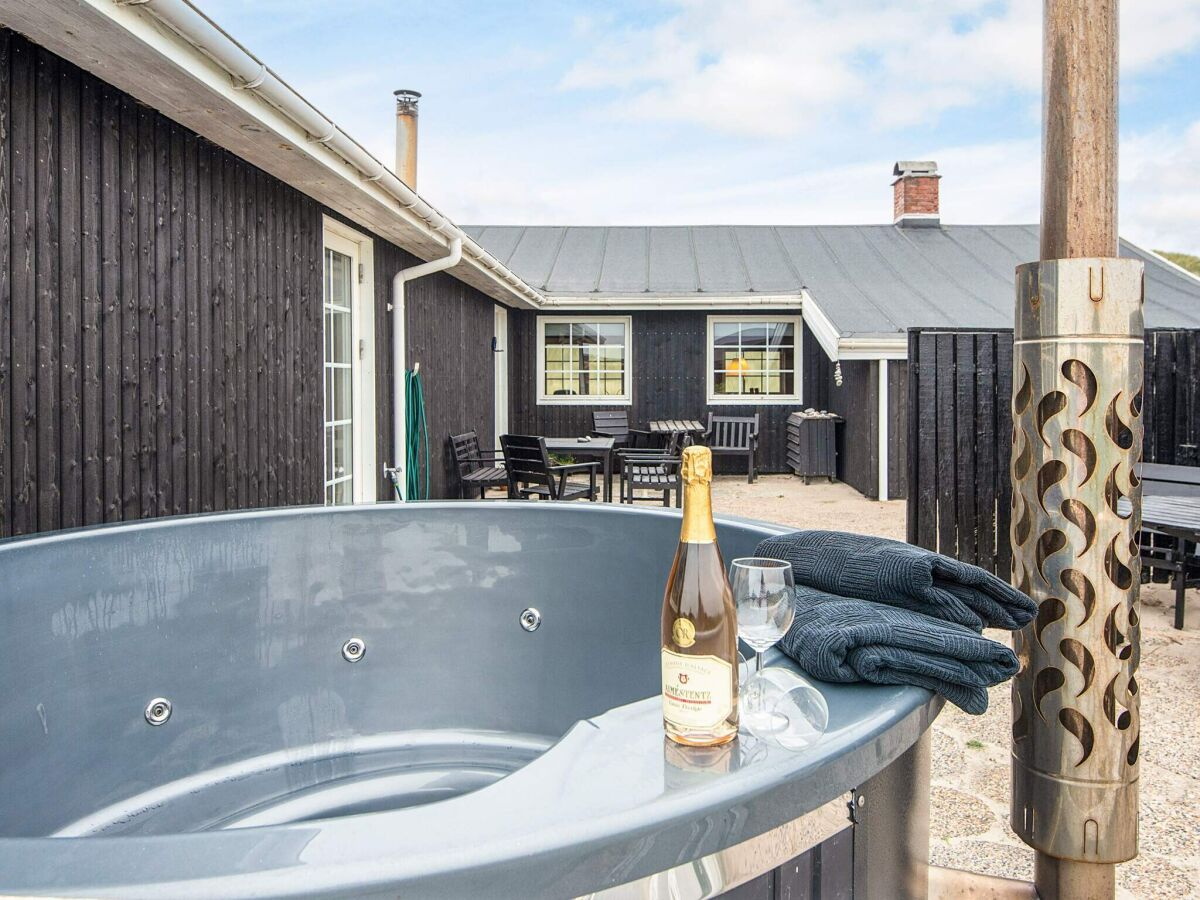 Holiday house 12 Personen Ferienhaus in Harboøre-By Traum - Outdoor photo 4