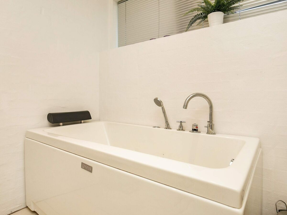 Holiday house Luxurioses Strandhaus mit Spa -- By Traum Ferienwohnungen - Outdoor photo 5