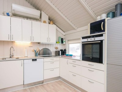 Holiday house Modernes Strandhaus -- By Traum Ferienwohnungen - Outdoor photo 10