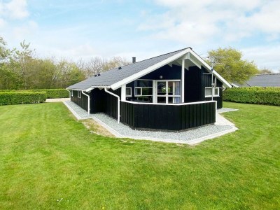 Holiday house Luxurioses Spa-Refugium in Bork -- By Traum Ferienwohnungen - Outdoor photo 4