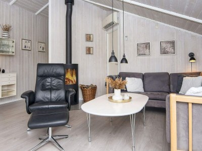 Holiday house Luxurioses Spa-Refugium in Bork -- By Traum Ferienwohnungen - Outdoor photo 5