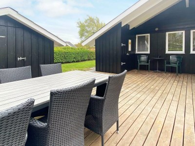 Holiday house Luxurioses Spa-Refugium in Bork -- By Traum Ferienwohnungen - Outdoor photo 7