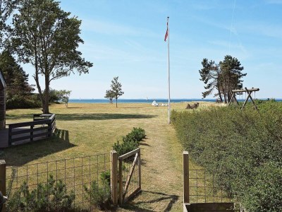 Holiday house Strandgluck mit Sauna -- By Traum Ferienwohnungen - Outdoor photo 10