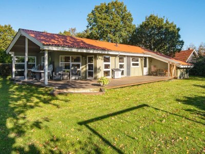 Holiday house 8 person holiday home in Glesborg-By Traum - Holiday house